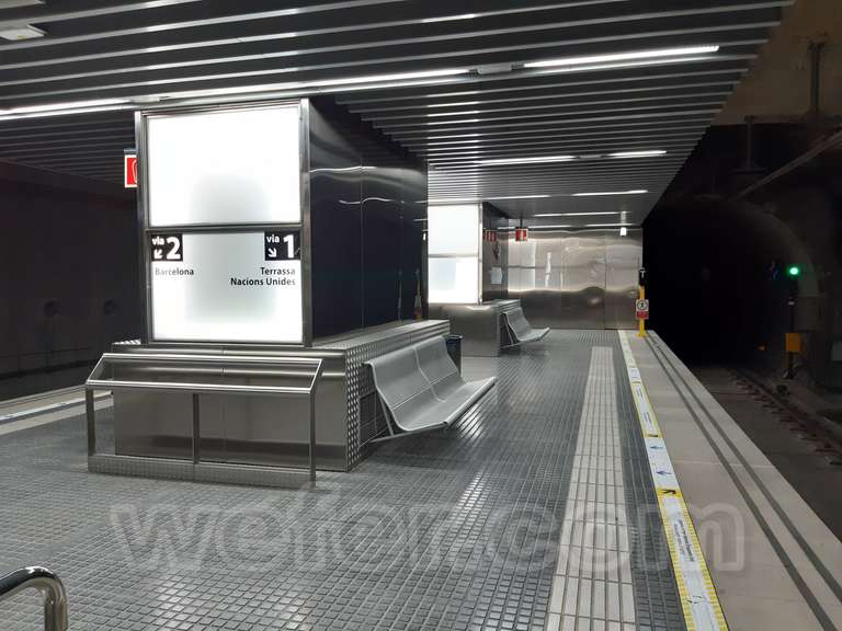 FGC: estación Vallparadís Universitat - 2021