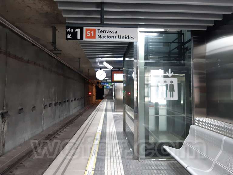 FGC: estación Vallparadís Universitat - 2021