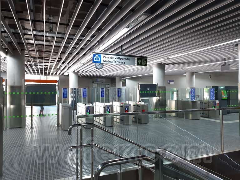 FGC: estación Vallparadís Universitat - 2021