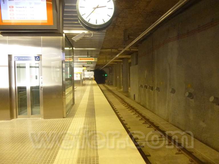 FGC: estación Vallparadís Universitat - 2015
