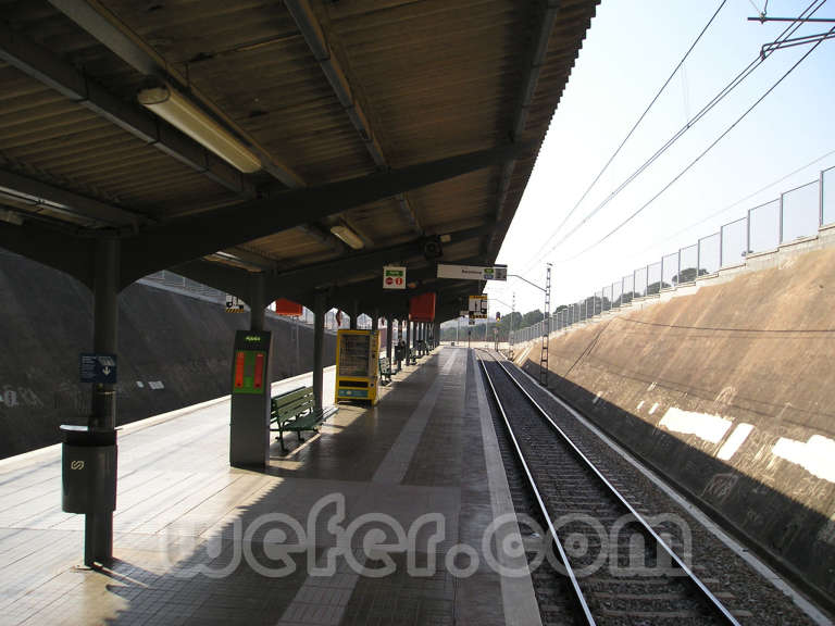 FGC Sant Joan - Febrer 2004