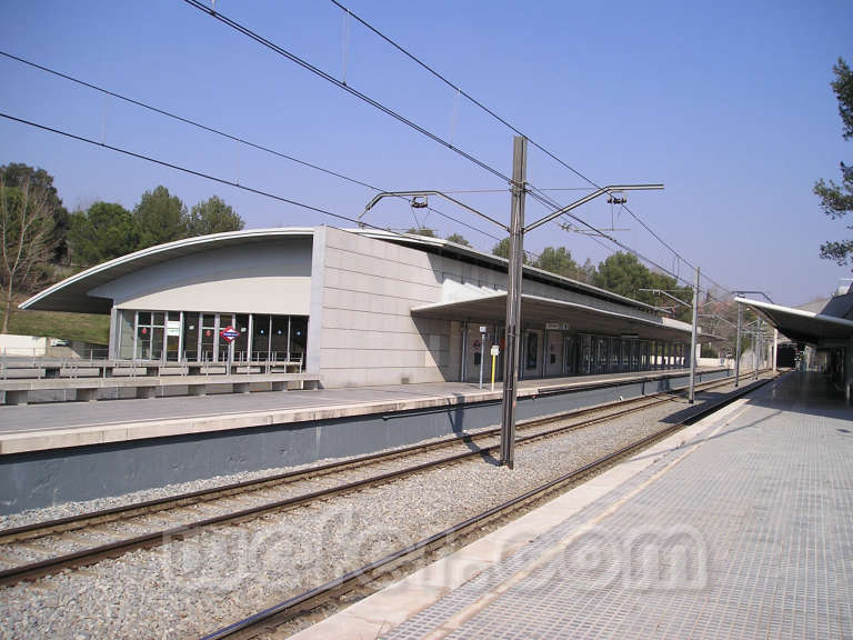 FGC Universitat Autònoma - Febrer 2004