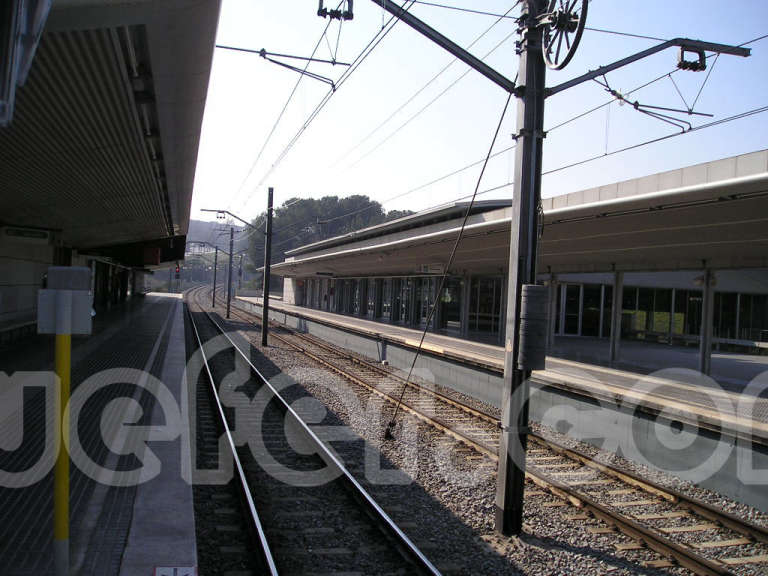 FGC Universitat Autònoma - Febrer 2004