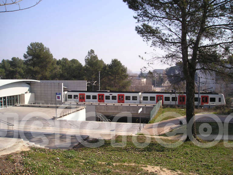 FGC Universitat Autònoma - Febrer 2004