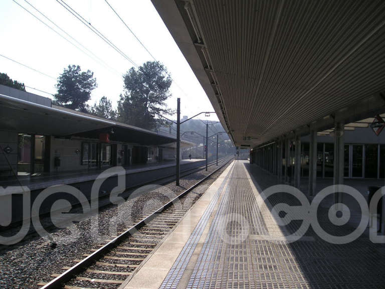 FGC Universitat Autònoma - Febrer 2004