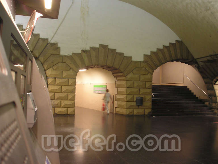 FGC Plaça Espanya - Agost de 2004