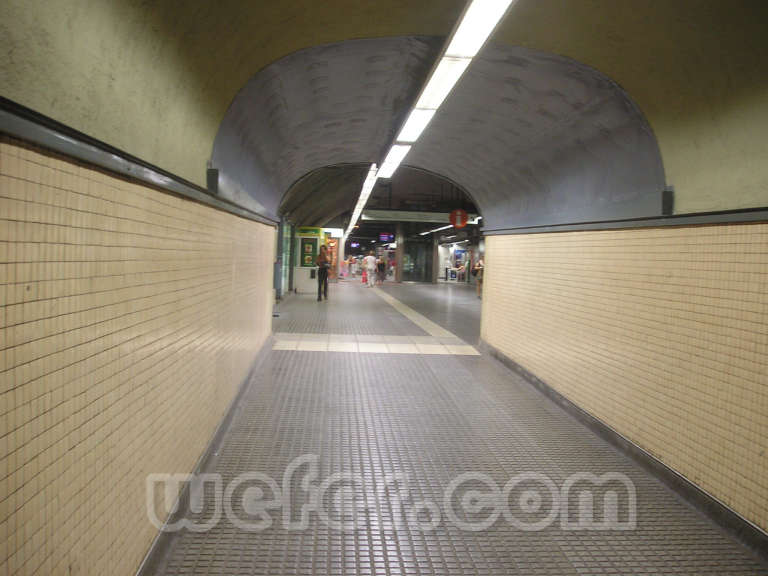 FGC Plaça Espanya - Agost de 2004