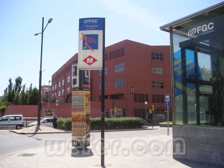 FGC L'Hospitalet-Avinguda Carrilet - Agost 2004