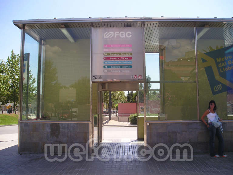 FGC L'Hospitalet-Avinguda Carrilet - Agost 2004