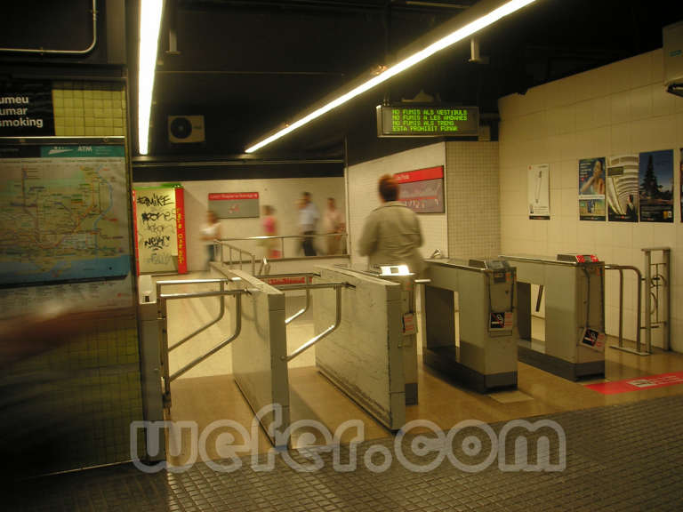 FGC L'Hospitalet-Avinguda Carrilet - Agost 2004