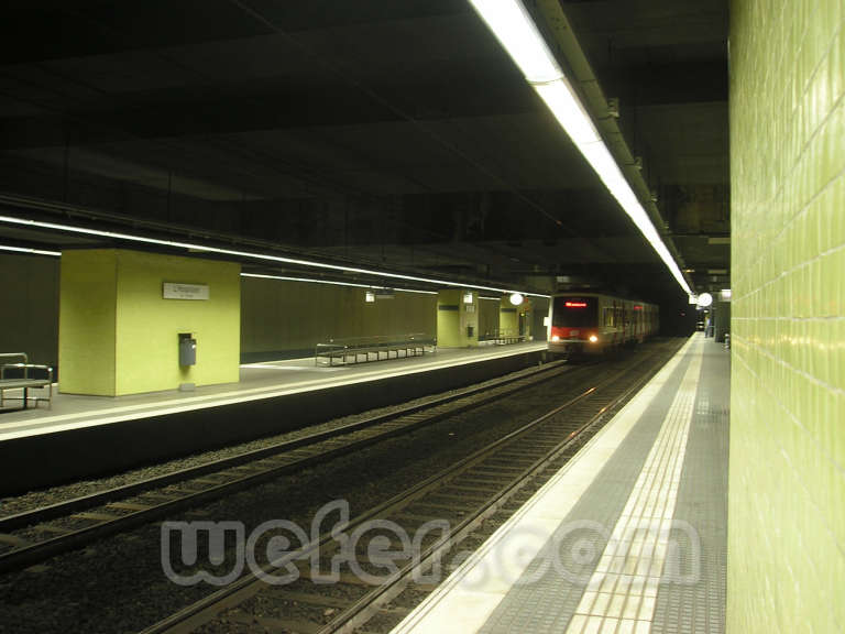 FGC L'Hospitalet-Avinguda Carrilet - Agost 2004