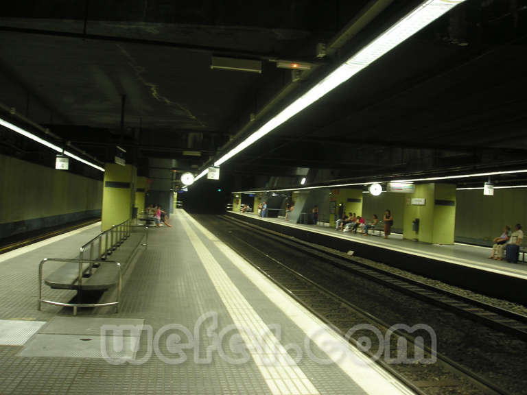 FGC L'Hospitalet-Avinguda Carrilet - Agost 2004
