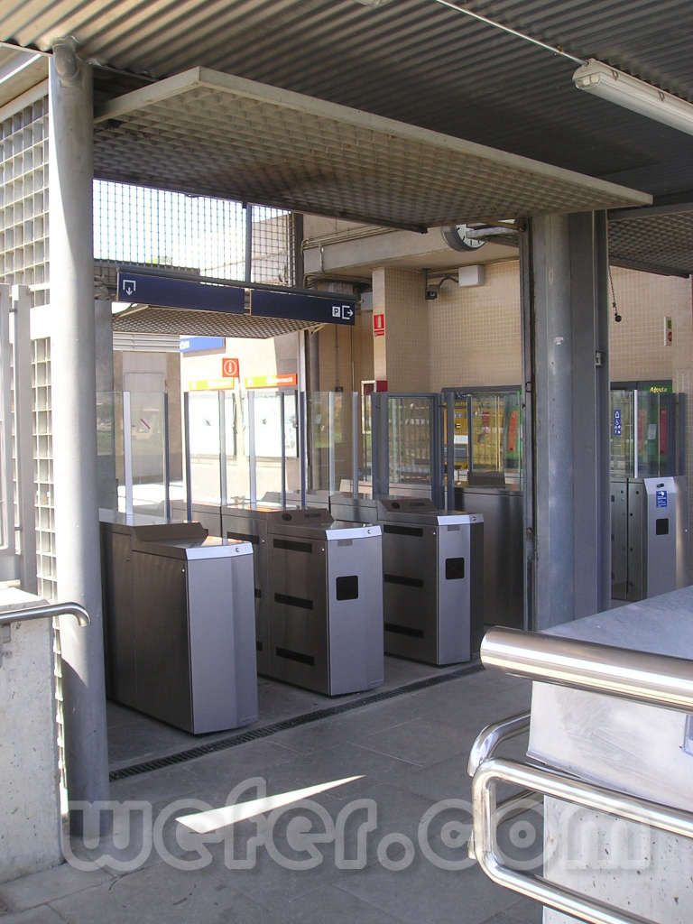 FGC Santa Coloma de Cervelló - Agost 2004