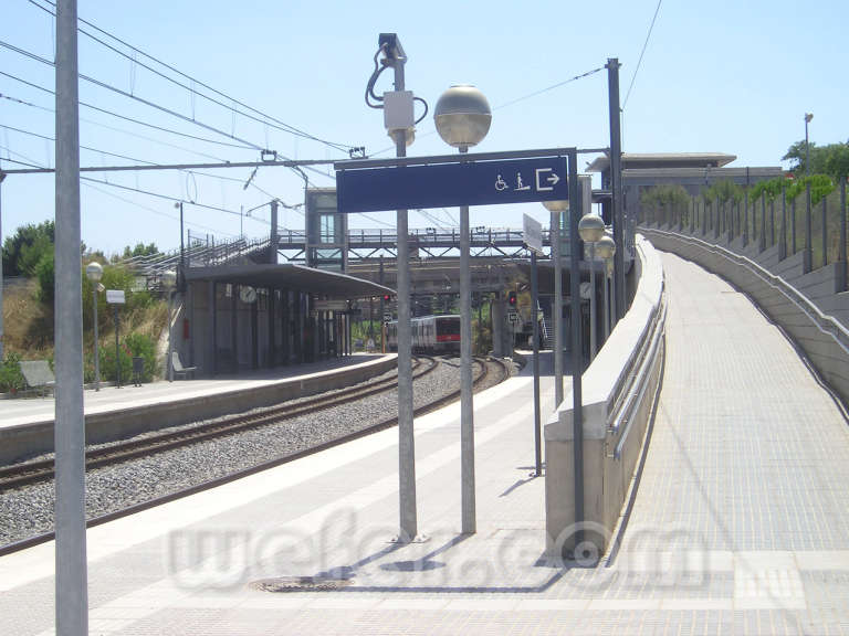 FGC Santa Coloma de Cervelló - Agost 2004