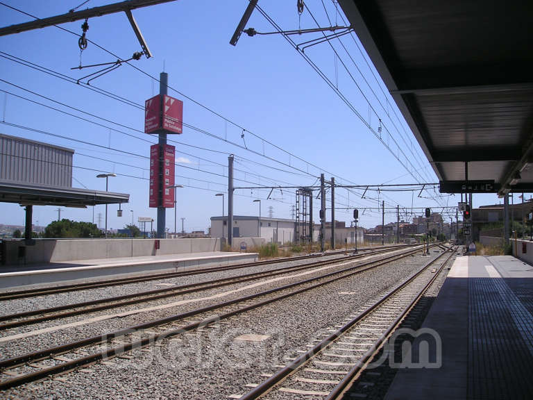 FGC Quatre Camins - Agost 2004