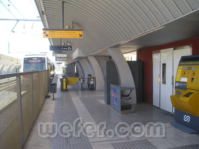 FGC El Palau - Agost 2004