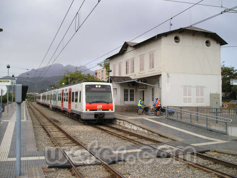 FGC Olesa de Montserrat - Octubre 2004
