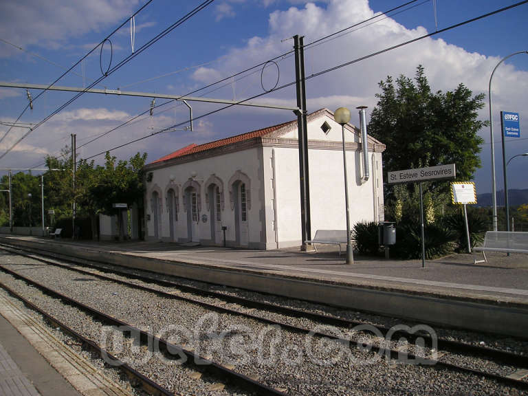 FGC Sant Esteve Sesrovires - Octubre 2004