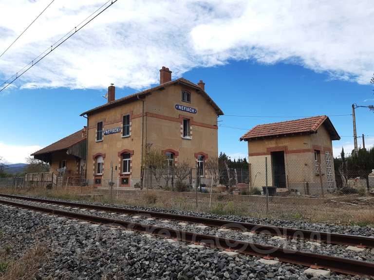 SNCF: gare Néfiach
