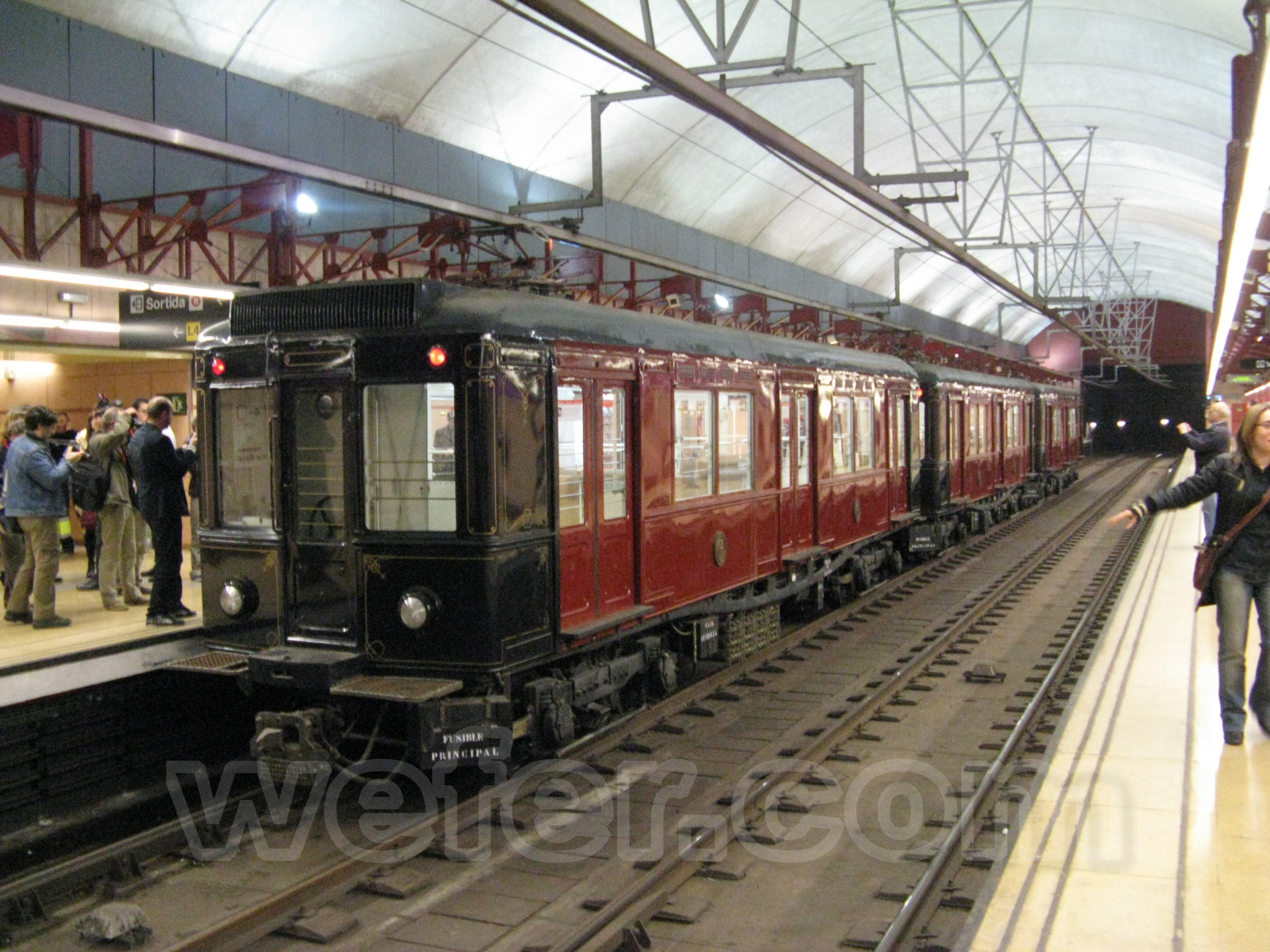 Metro de Barcelona: trens sèrie 300 R