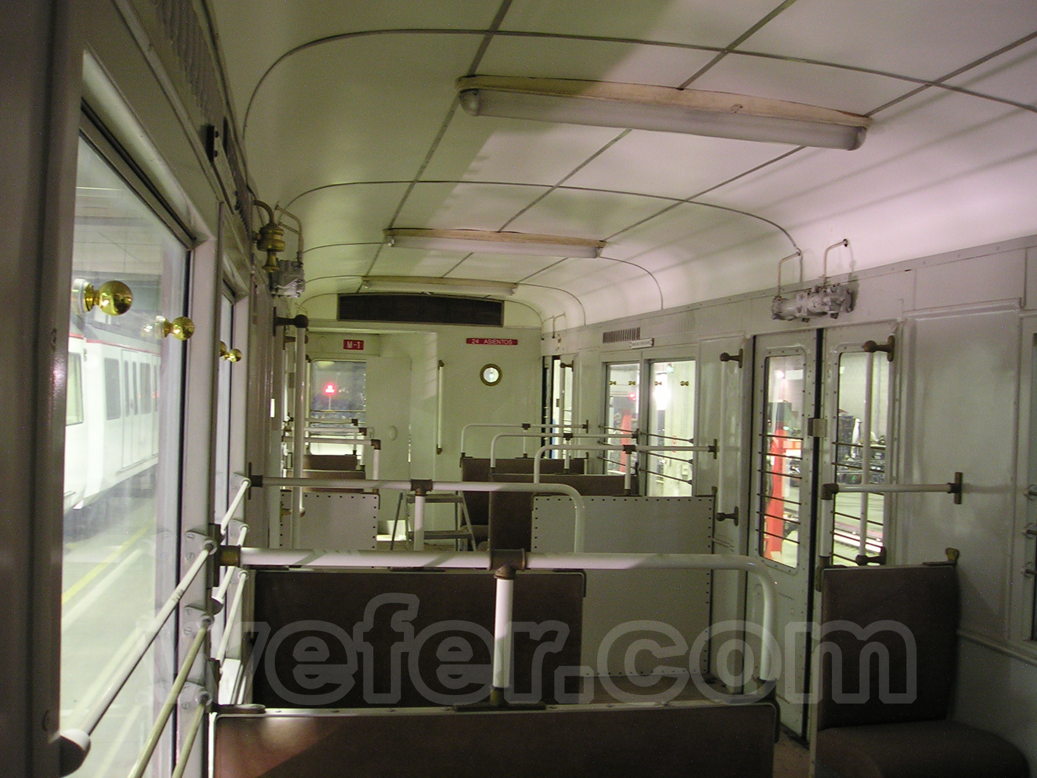 Metro de Barcelona: trens sèrie 300 R