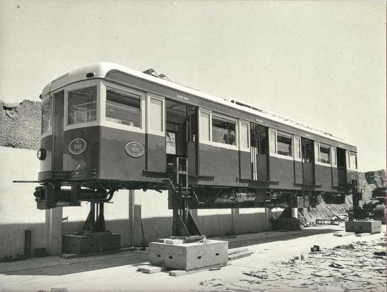 Metro de Barcelona: trenes serie 600