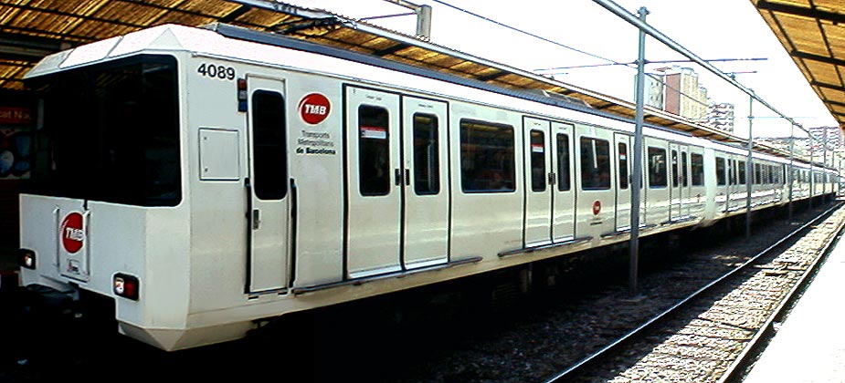 Metro de Barcelona: trenes serie 4000