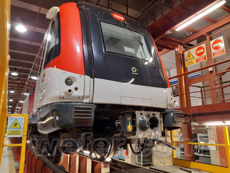 Metro de Barcelona: trenes serie 9000